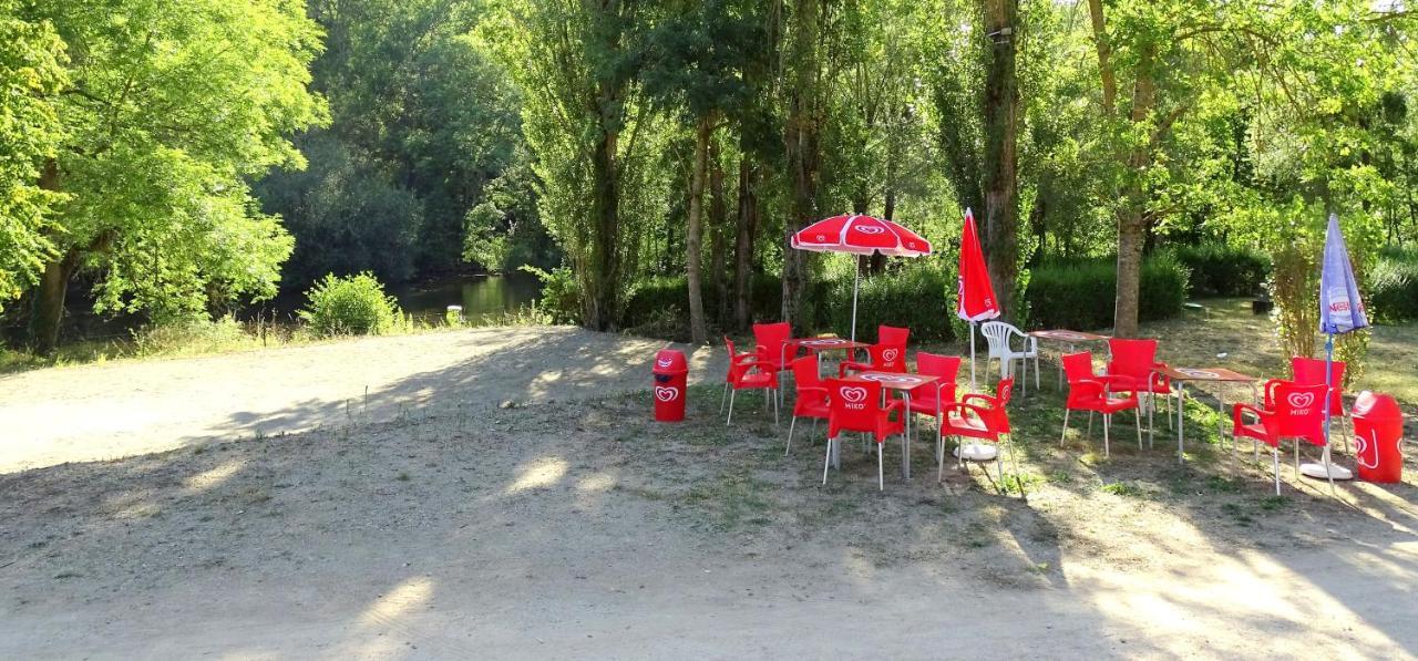 Camping Du Pont De St Gal Saint-Gal-sur-Sioule Exterior photo